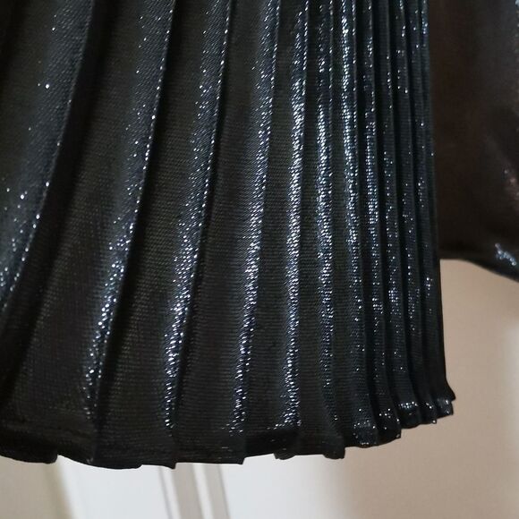 Christopher Kane Black Pleated Sleeve Blouse. - Picture 8 of 8